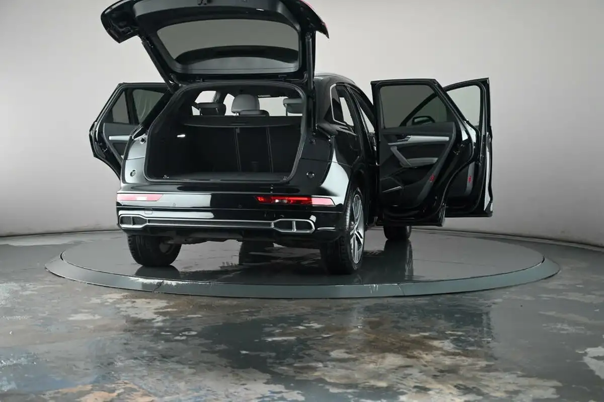 2020-audi-q5-20-55-tfsi-e-s-line-competition-big-49