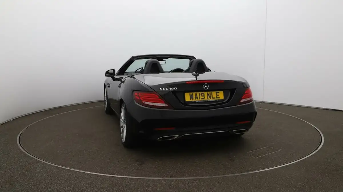 2019-mercedes-benz-slc-16-slc180-amg-line-9g-tronic-big-53