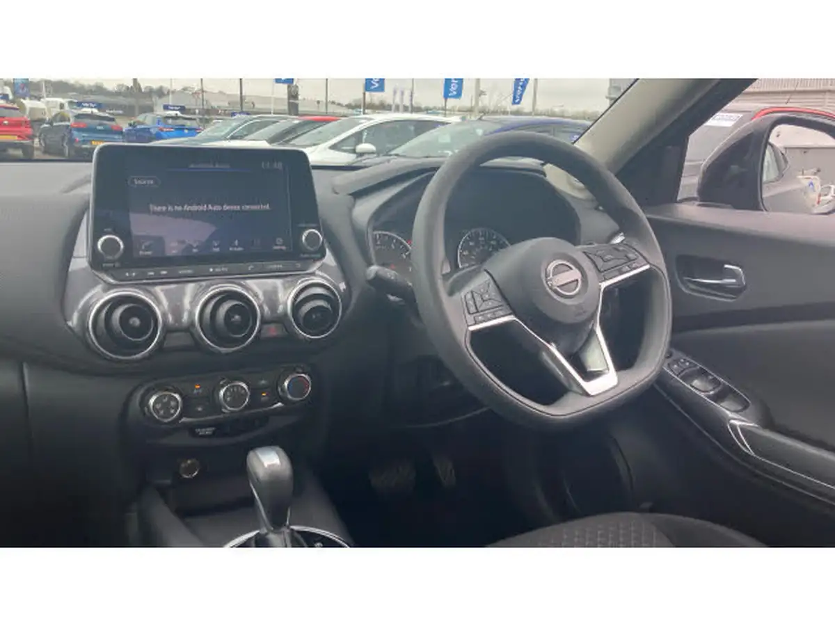 2023-nissan-juke-10-dig-t-acenta-dct-big-10