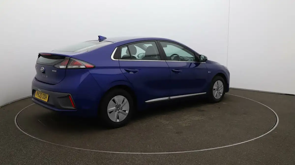 2020-hyundai-ioniq-16-gdi-premium-hybrid-big-44