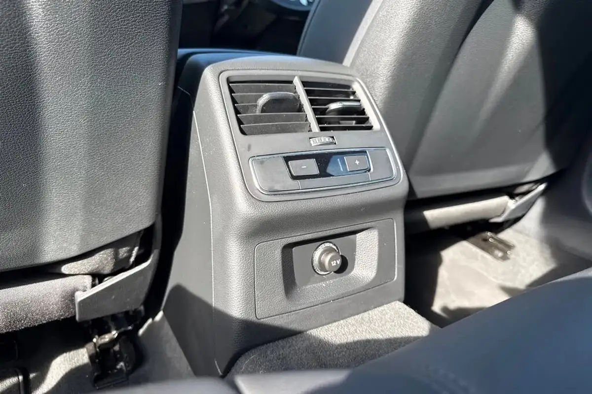2021-audi-a4-20-30-tdi-technik-big-35