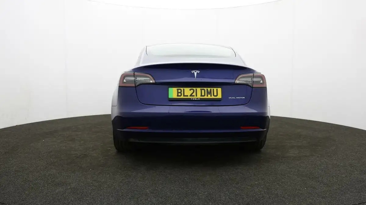 2021-tesla-model-3-e-long-range-4x4-big-47