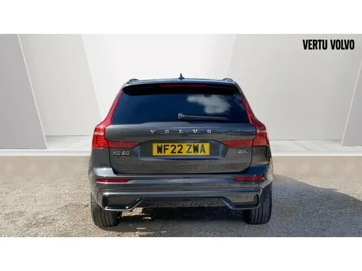 2021-volvo-xc60-20td-b4-r-design-awd-big-12
