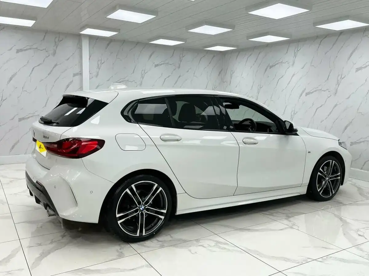 2022-bmw-1-series-20td-118d-m-sport-lcp-auto-big-11
