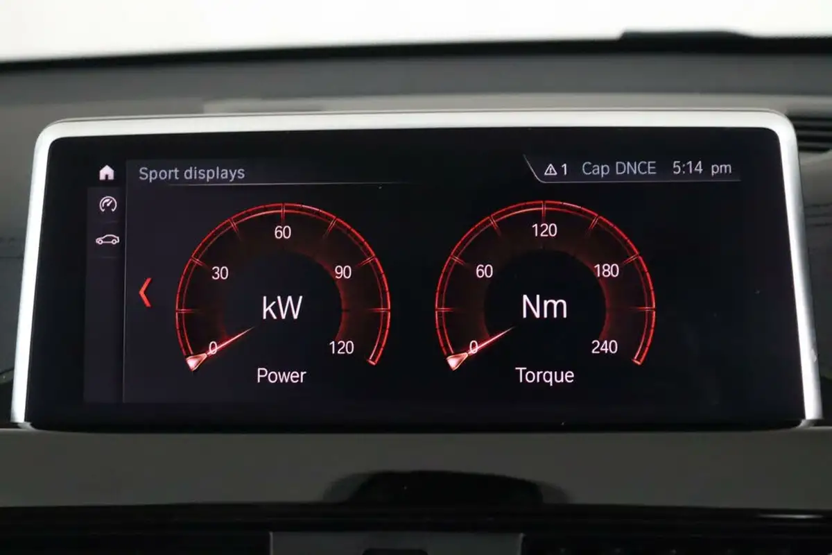 2019-bmw-x1-15-sdrive18i-xline-big-48