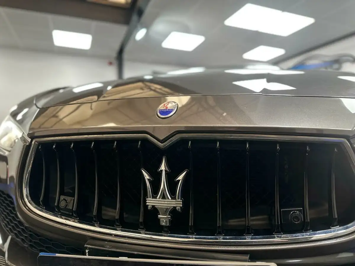 2016-maserati-ghibli-30-big-55