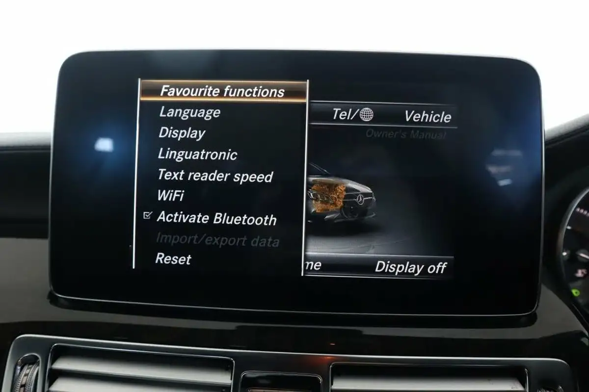 2015-mercedes-benz-cls-class-21td-cls220-amg-line-ss-coupe-4d-big-54