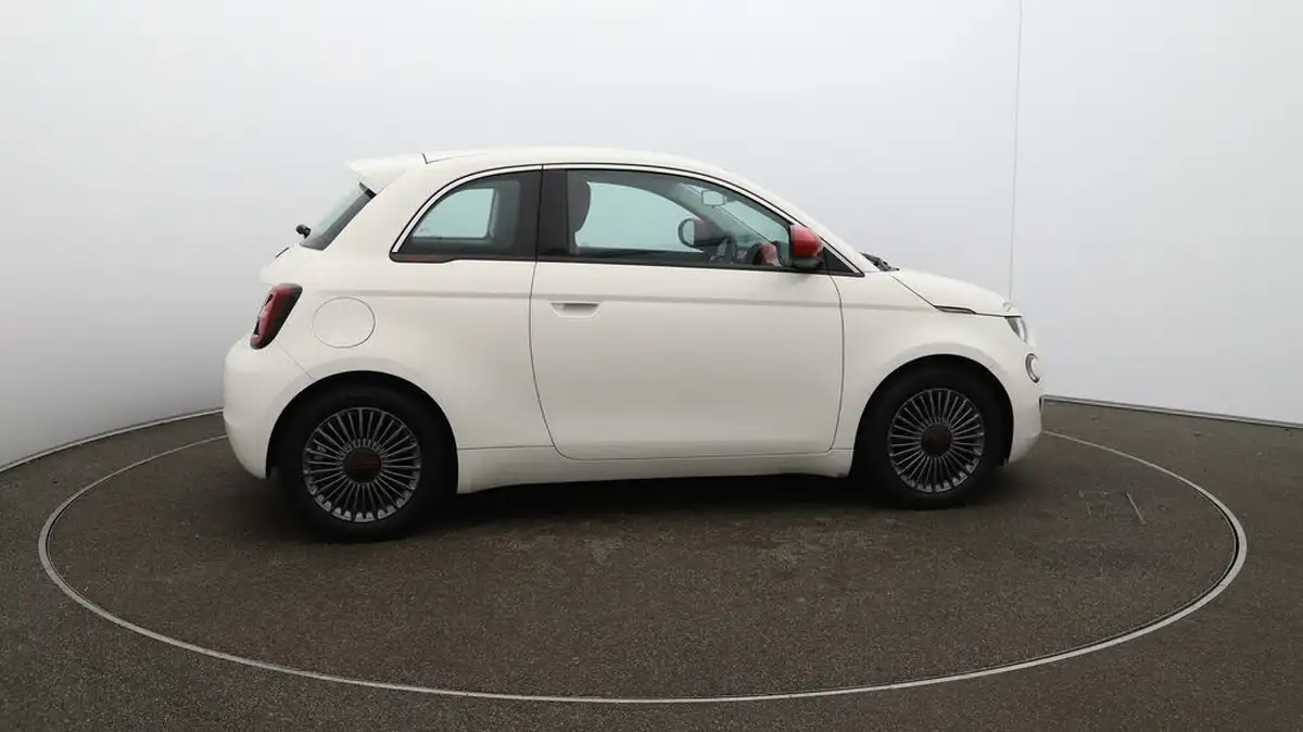 2021-fiat-500-e-red-117bhp-big-41