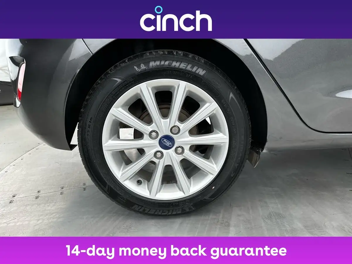 2018-ford-fiesta-10t-titanium-100ps-5d-big-18