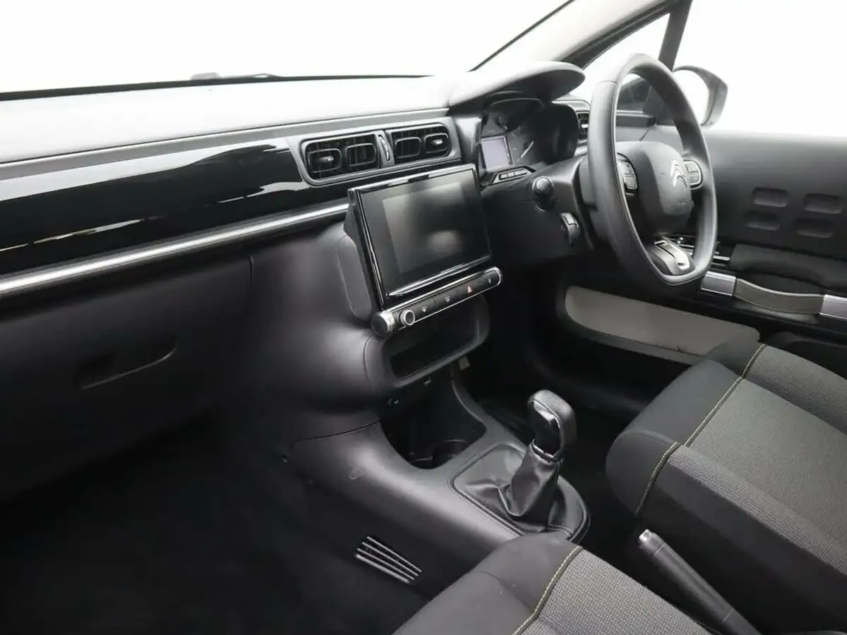 2020-citroen-c3-12-puretech-feel-83ps-ss-big-8