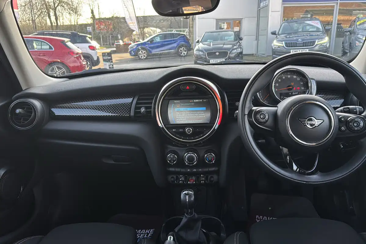 2019-mini-cooper-20-cooper-s-classic-189bhp-hatchback-5d-big-7