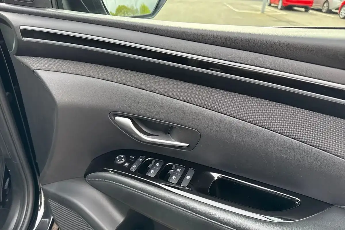 2021-hyundai-tucson-16-t-gdi-premium-150ps-48-volt-mhev-1598cc-big-20