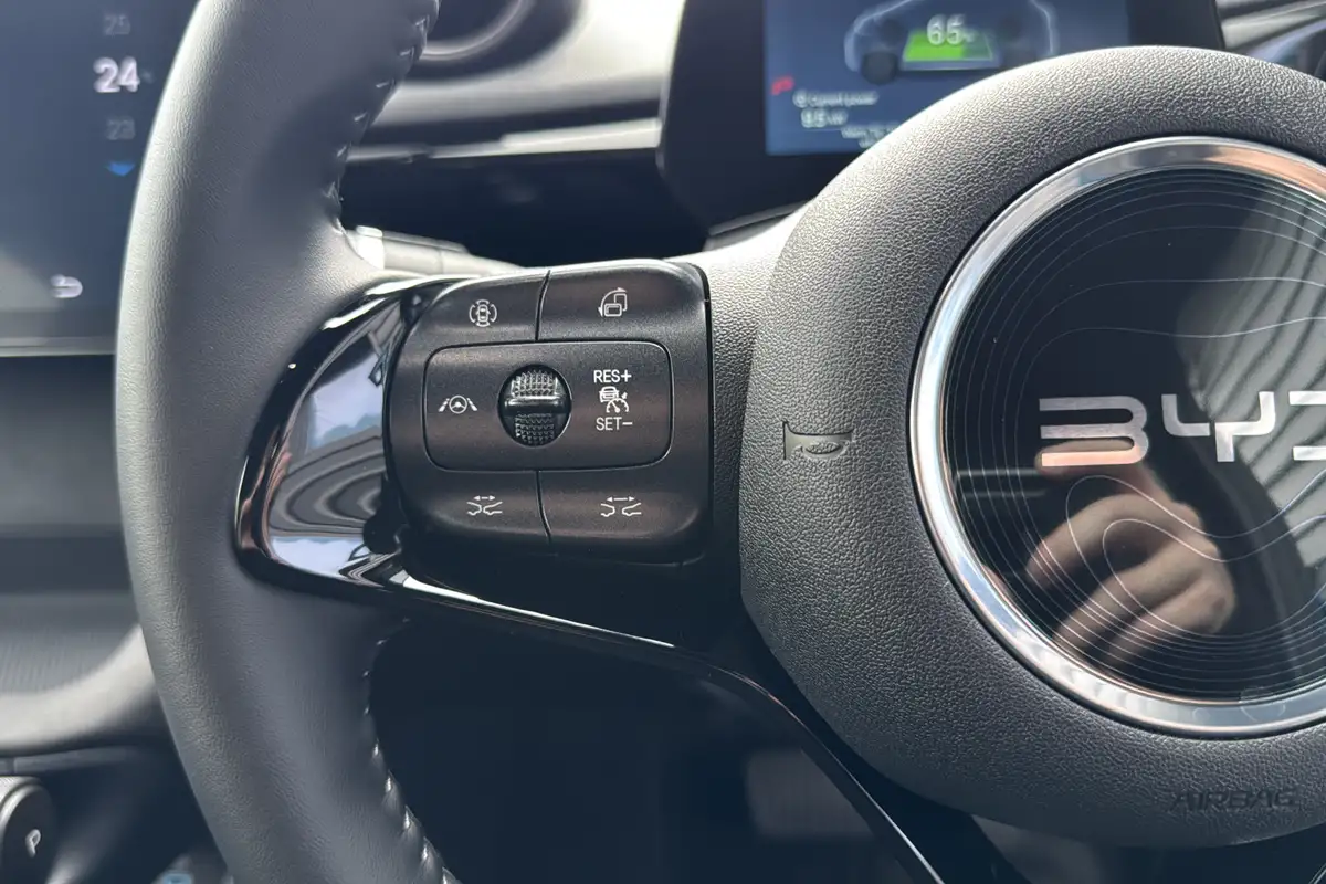 2024-byd-dolphin-e-design-big-14