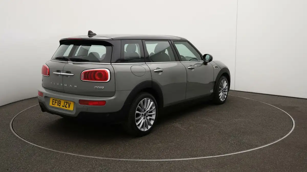2018-mini-clubman-15-cooper-ss-big-6