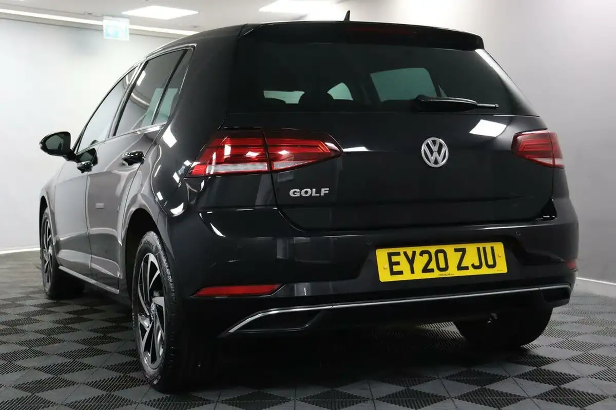 2020-volkswagen-golf-16tdi-match-edition-hatchback-big-24
