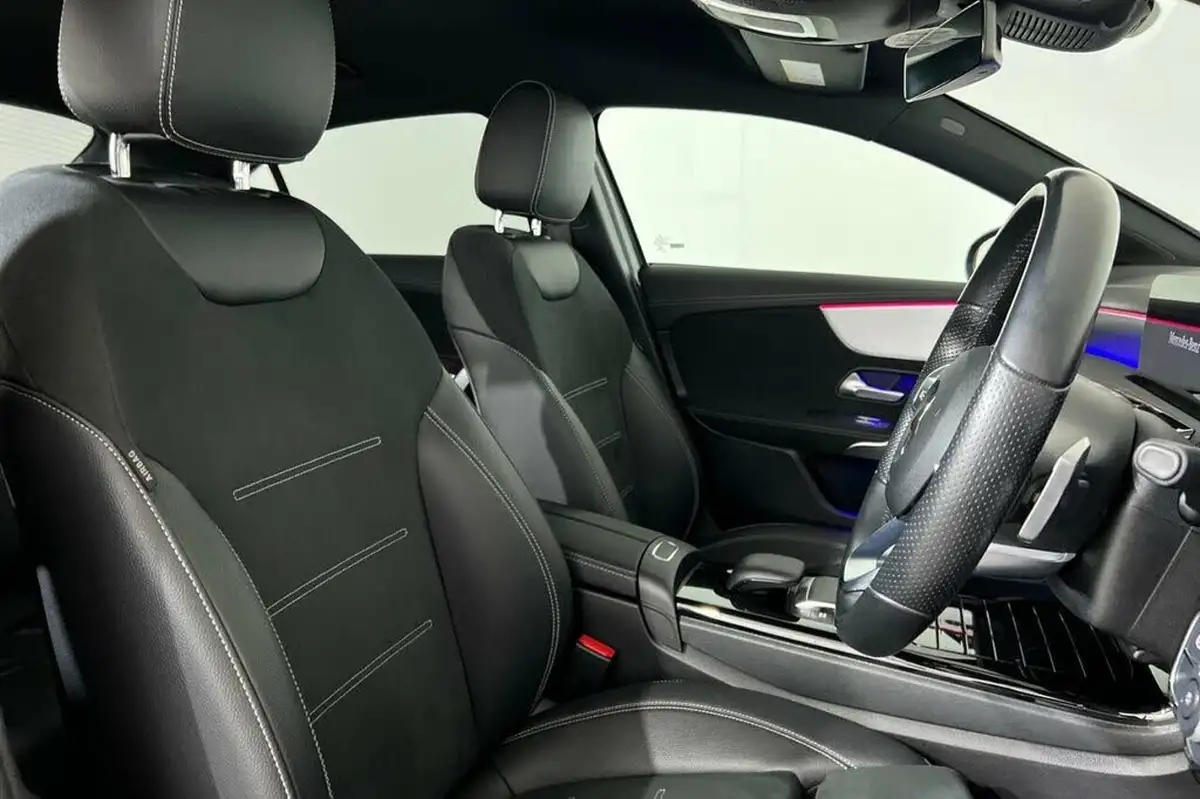 2022-mercedes-benz-a-class-20-a250-amg-line-executive-edition-saloon-4d-big-17