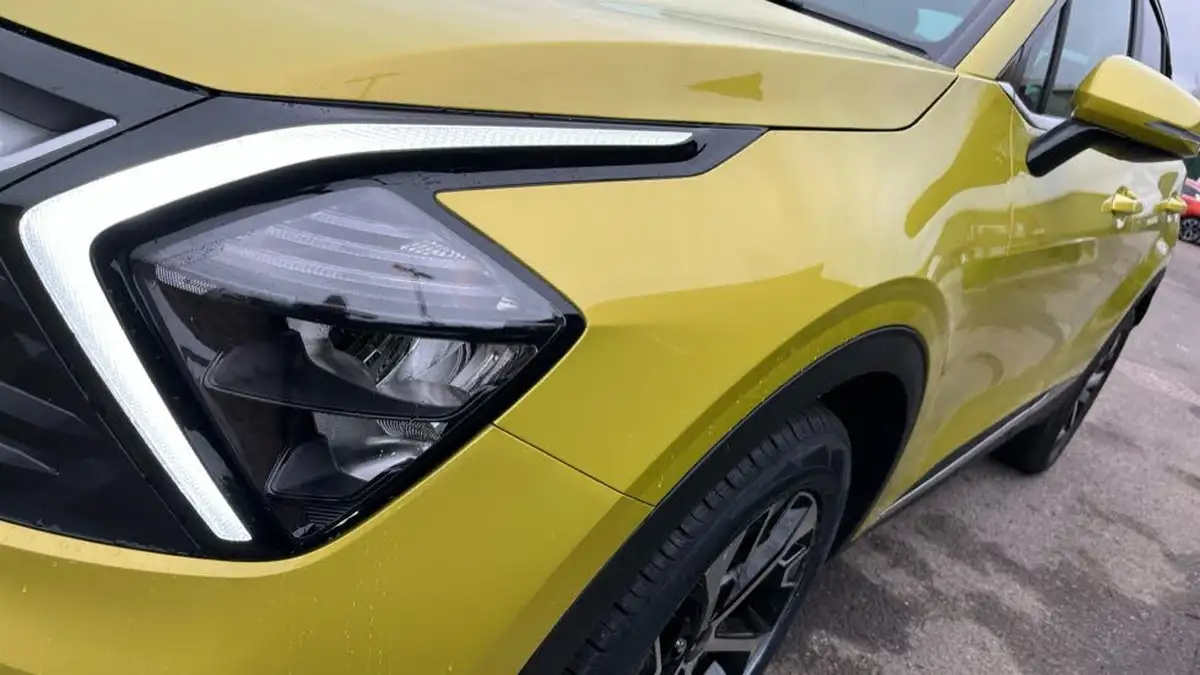 2023-kia-sportage-16-t-gdi-3-226bhp-hev-auto-big-15