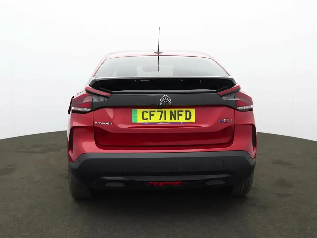 2021-citroen-c4-e-shine-plus-big-2
