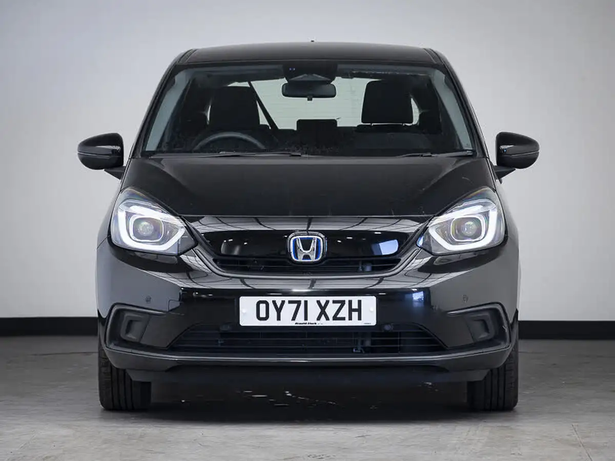 2021-honda-jazz-15-i-mmd-sr-109ps-big-9