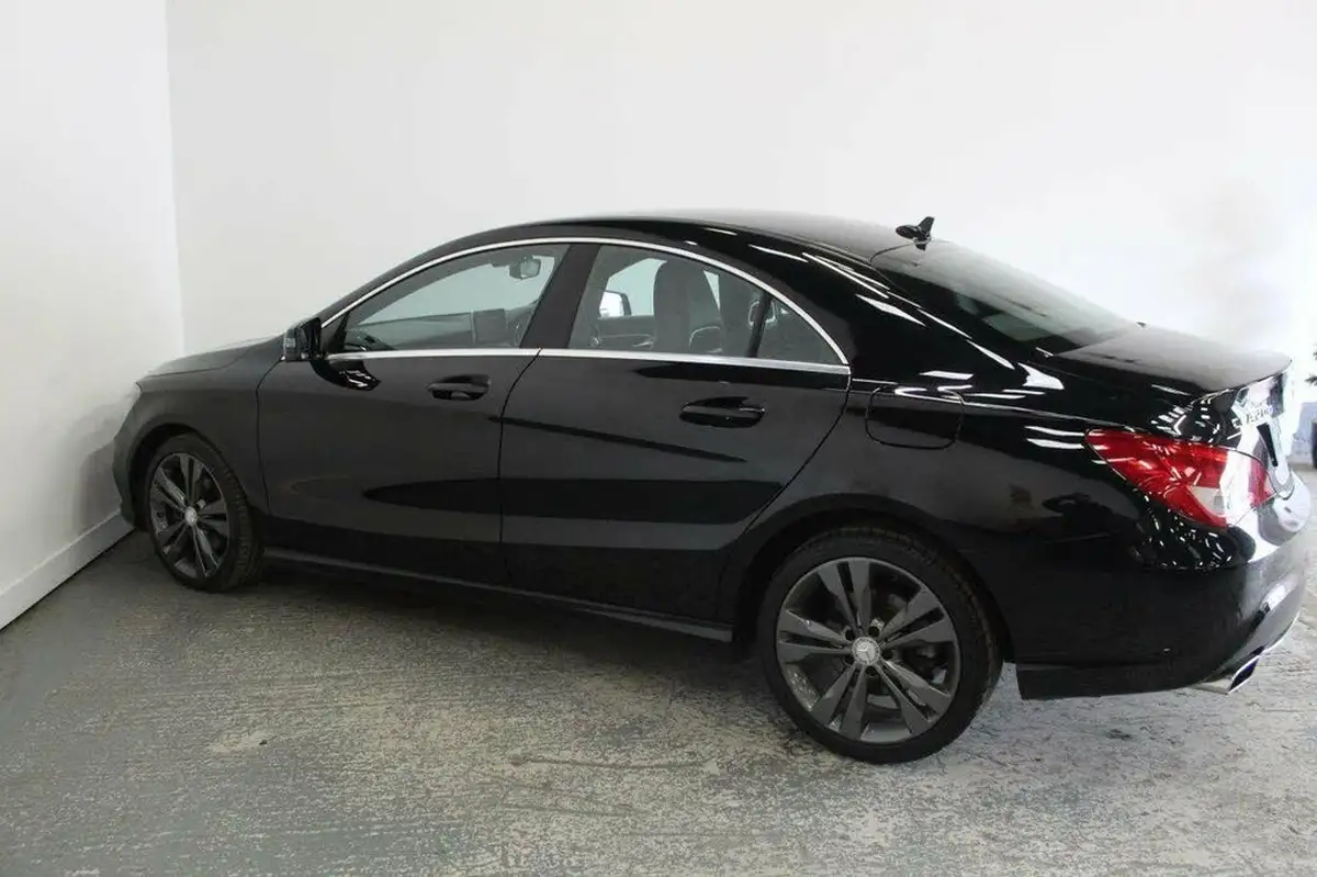 2015-mercedes-benz-cla-21cdi-cla-200-sport-136bhp-ss-coupe-4d-big-6