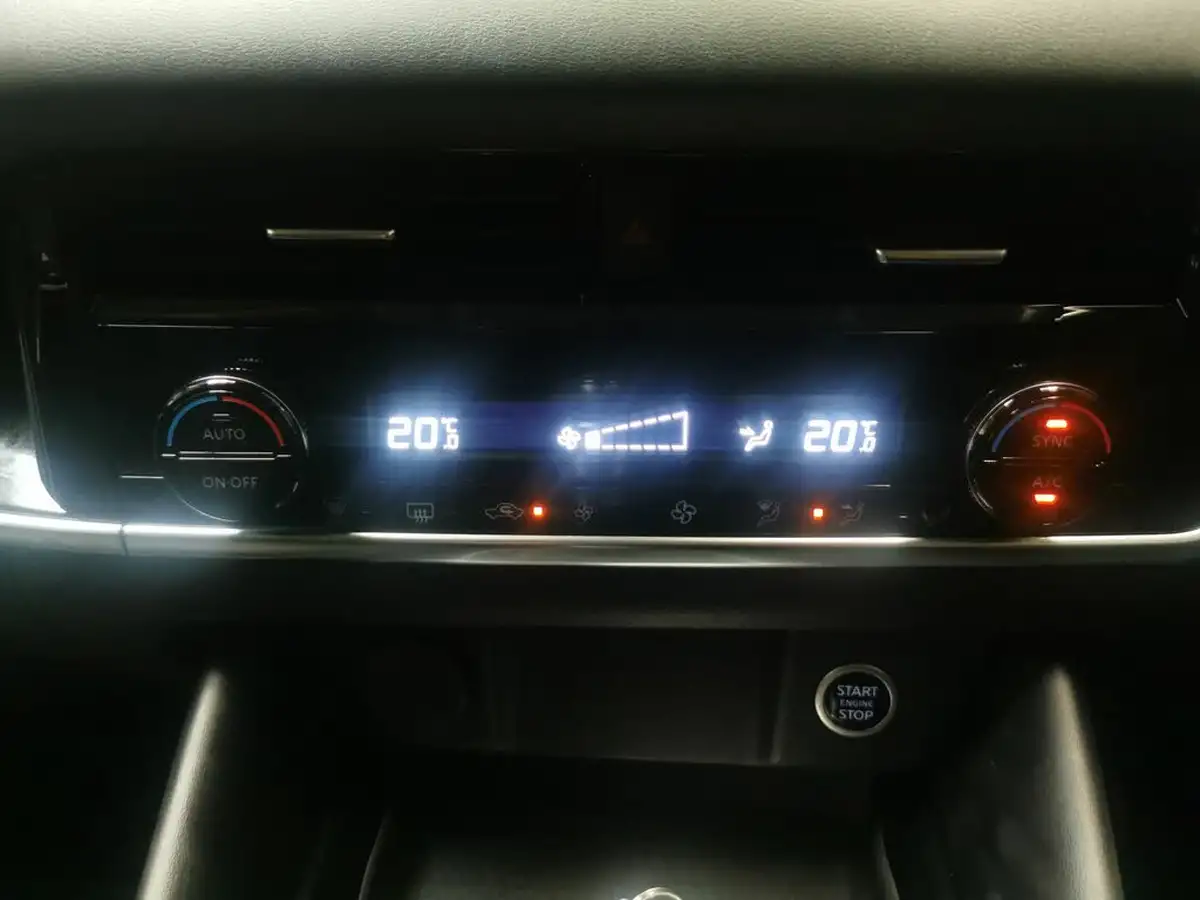 2022-nissan-qashqai-13-dig-t-n-connecta-140ps-big-20