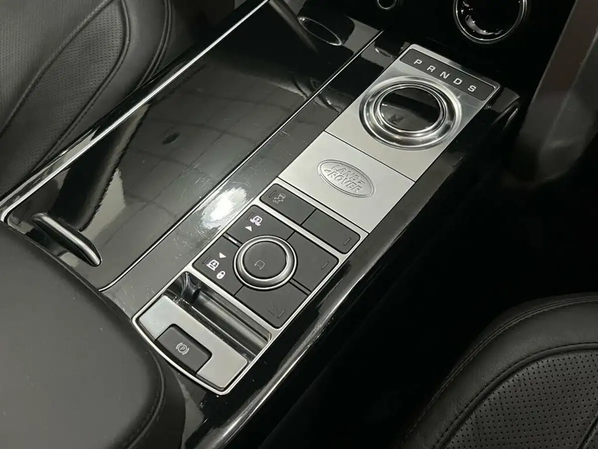 2018-land-rover-range-rover-30tdv6-vogue-big-51