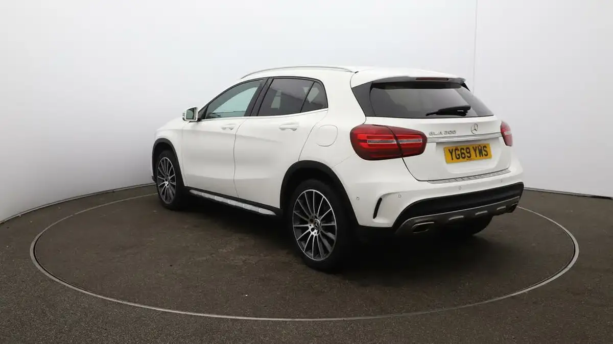 2019-mercedes-benz-gla-class-16-gla-200-amg-line-edition-7g-dct-big-53