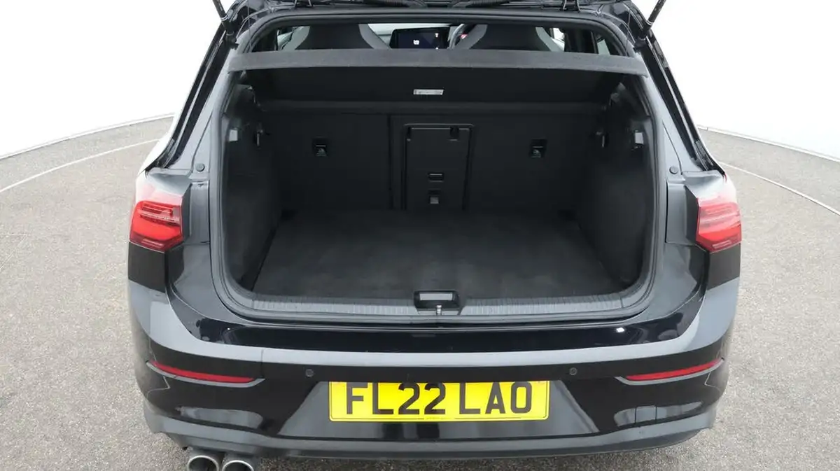 2022-volkswagen-golf-20tdi-gtd-big-17