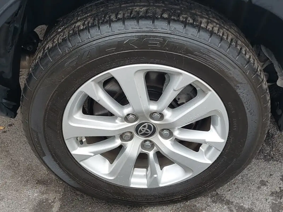 2022-toyota-yaris-cross-15-vvt-i-icon-big-8