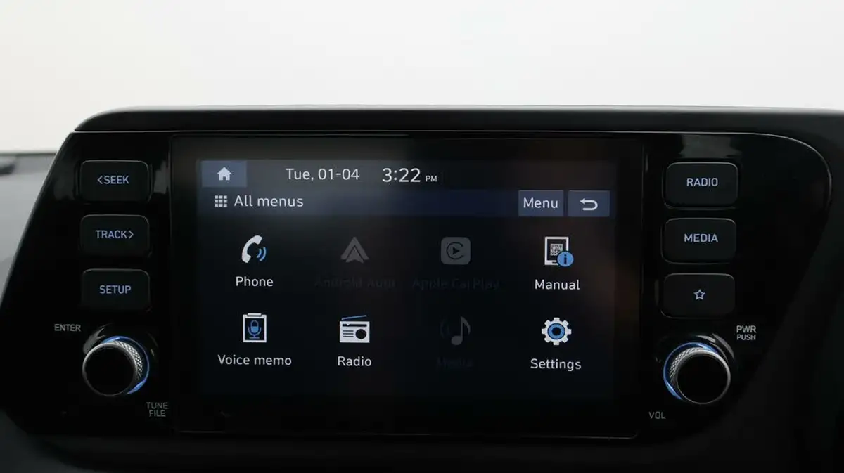 2023-hyundai-i20-10-t-gdi-se-connect-eclutch-imt-big-10