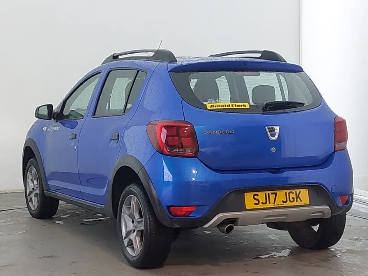 2017-dacia-sandero-stepway-09-tce-ambiance-big-1