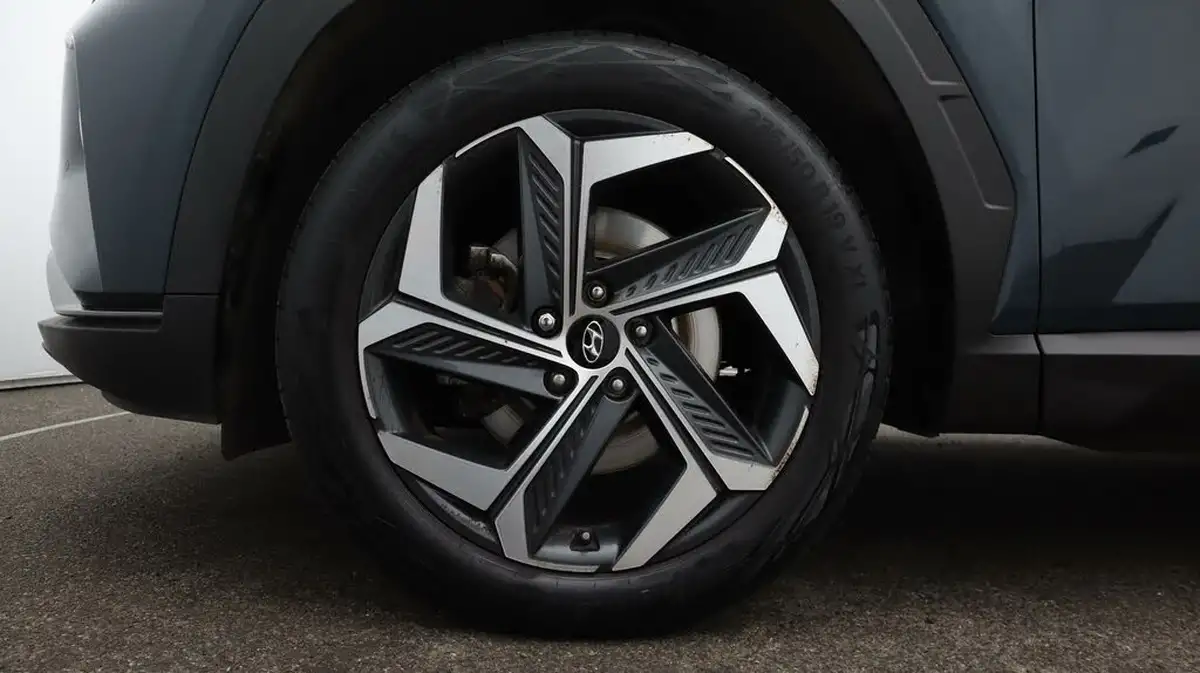 2022-hyundai-tucson-16-t-gdi-ultimate-150ps-big-18