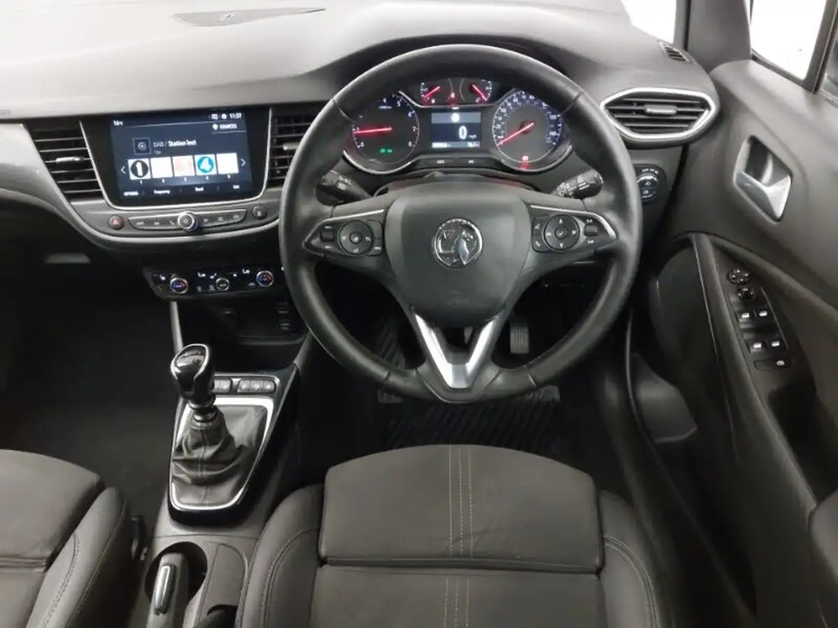 2021-vauxhall-crossland-15-ultimate-nav-110ps-big-6
