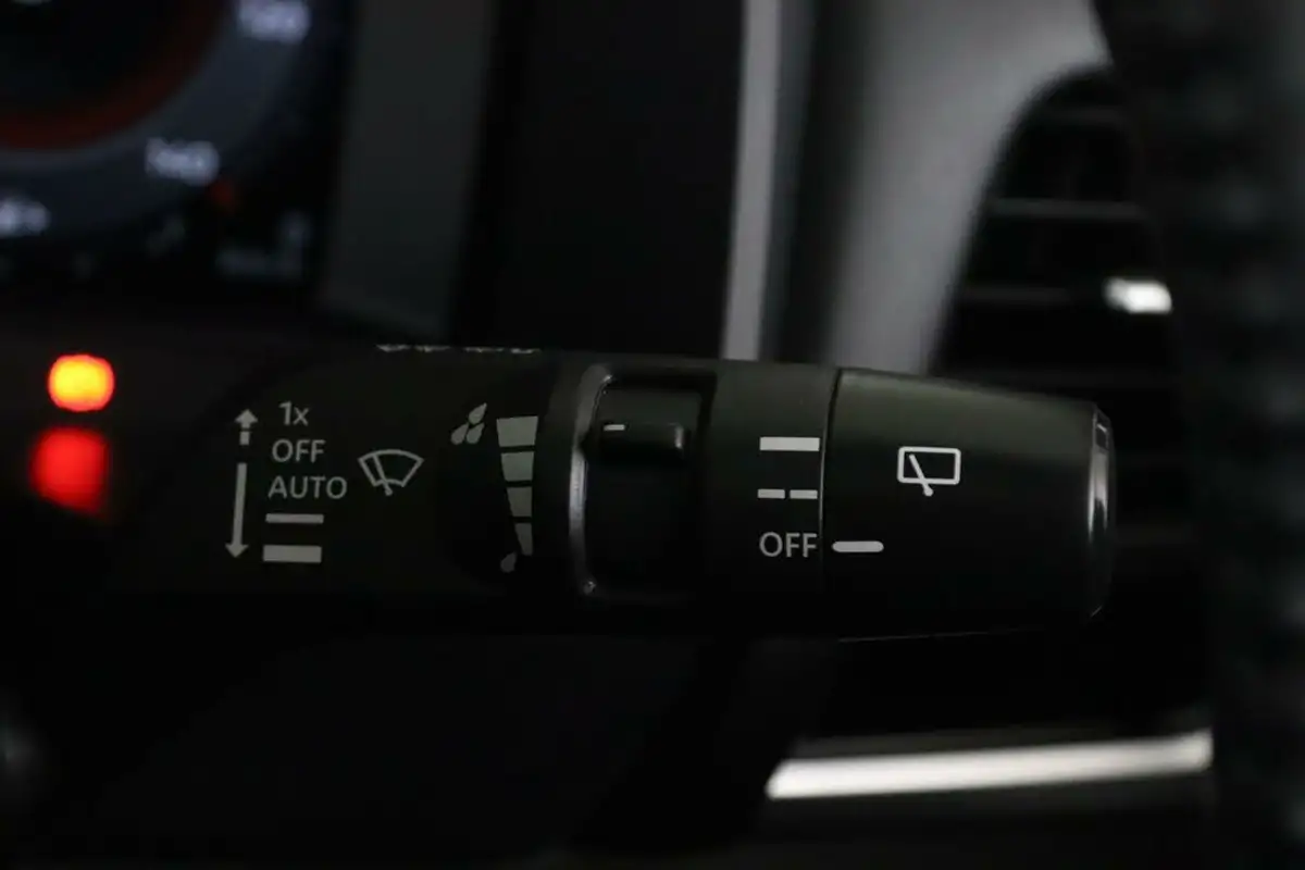 2022-nissan-qashqai-13-dig-t-n-connecta-160ps-auto-big-22