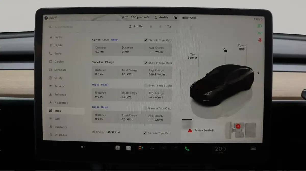 2022-tesla-model-y-e-long-range-big-10