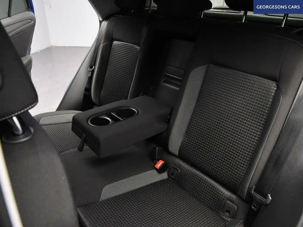 2021-volkswagen-t-roc-10-tsi-active-hatchback-5d-big-16