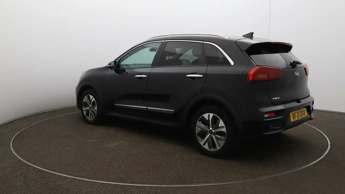 2021-kia-e-niro-ev-4-big-5
