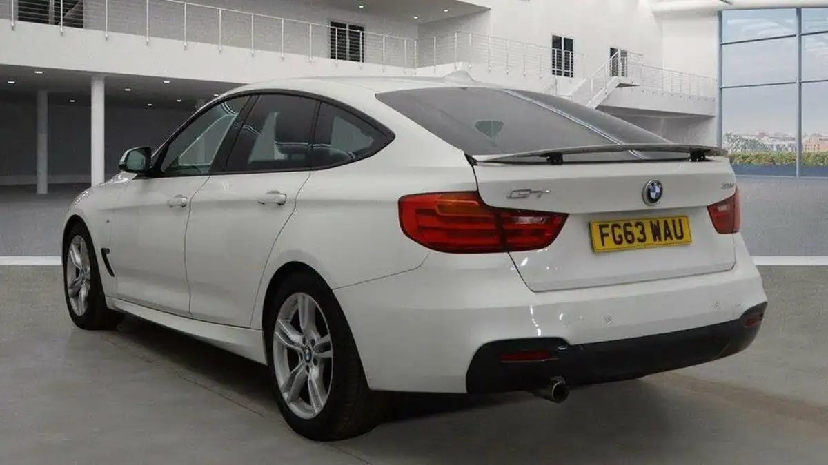 2013-bmw-3-series-20td-318d-m-sport-gt-big-2