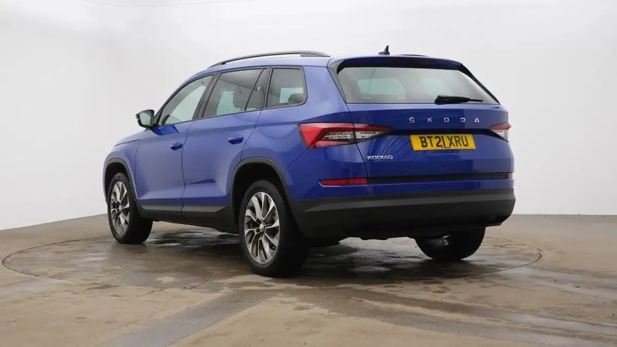 2021-skoda-kodiaq-15-tsi-se-drive-7-big-2