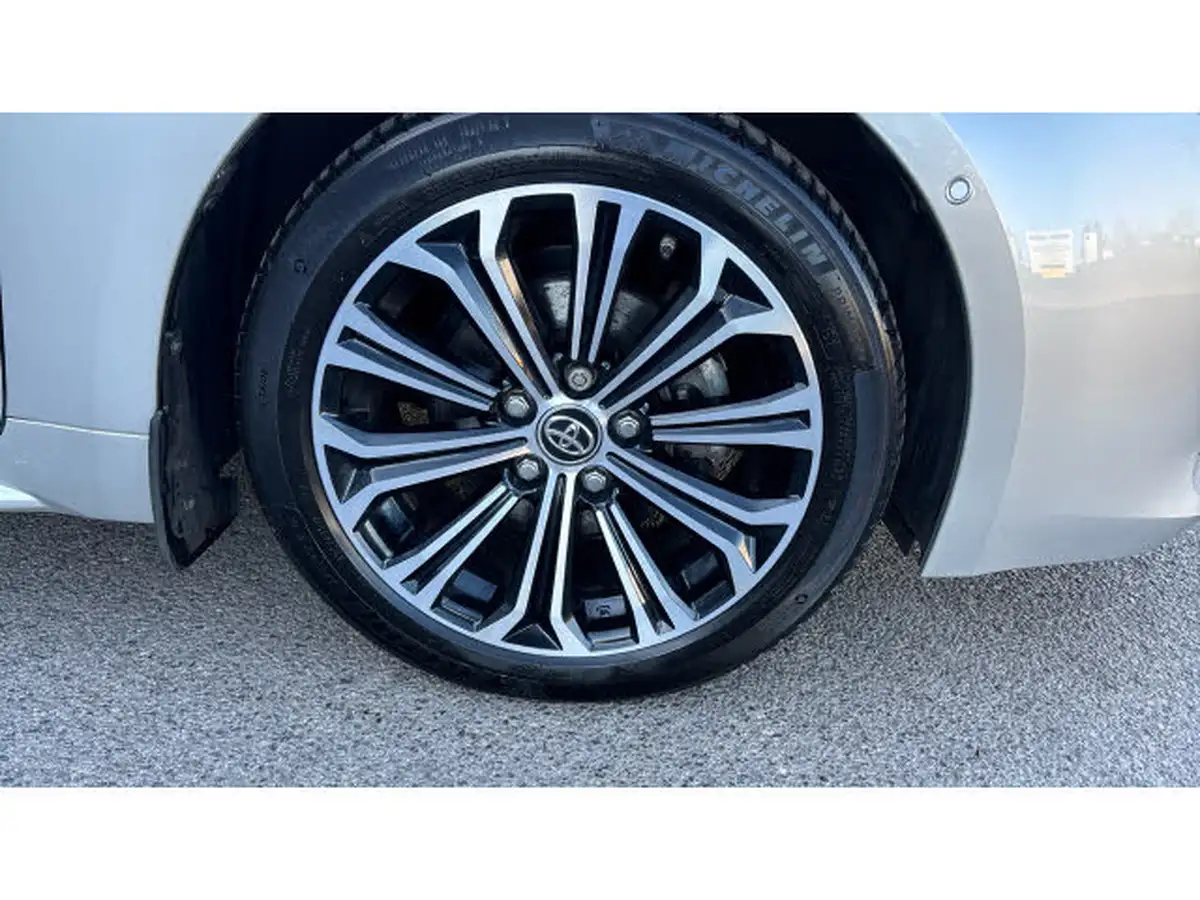 2019-toyota-corolla-18-vvt-i-design-trk-touring-sports-5d-big-42