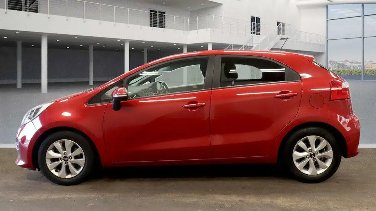 2017-kia-rio-125-se-big-2