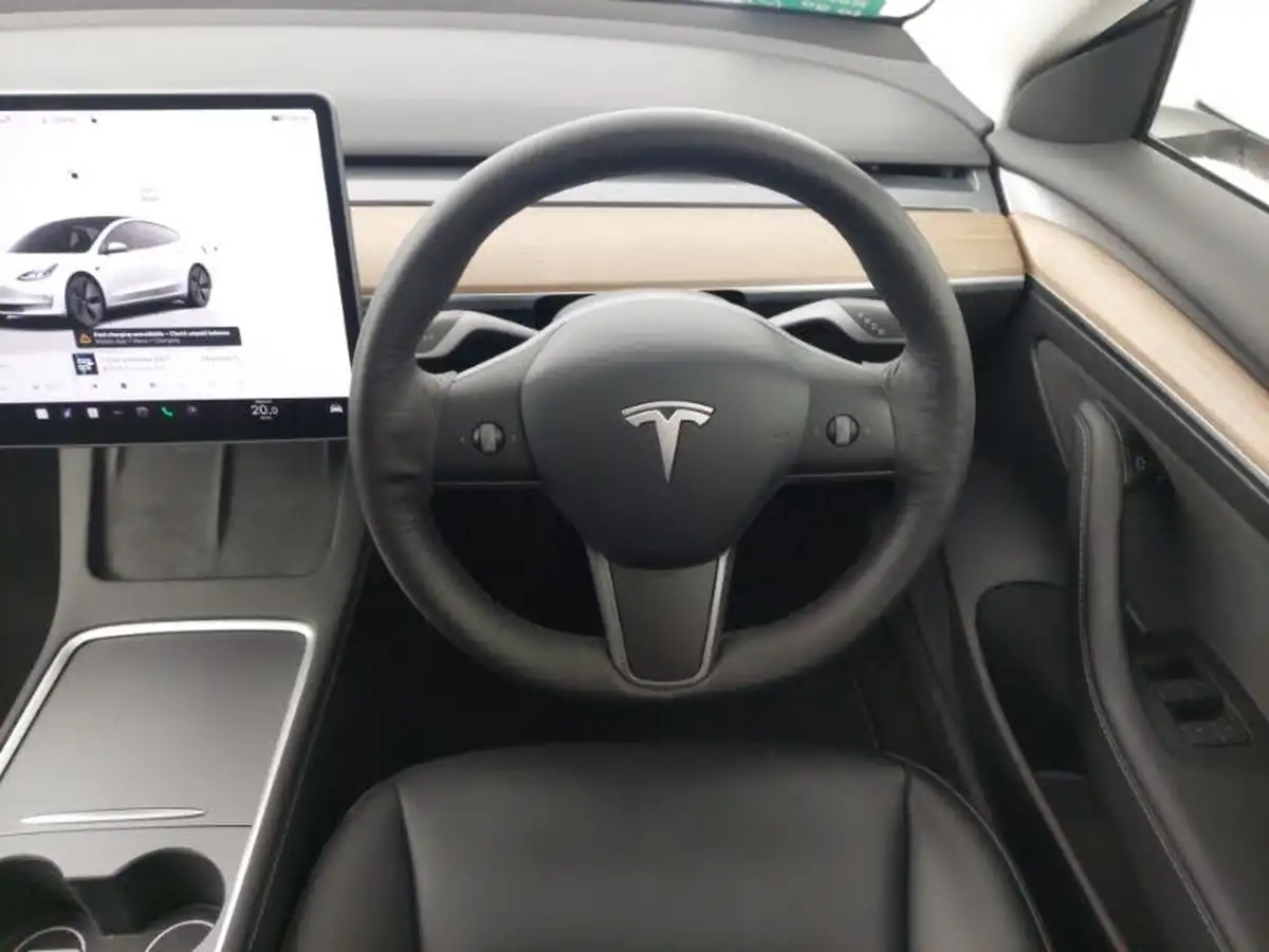 2021-tesla-model-3-e-standard-plus-big-10