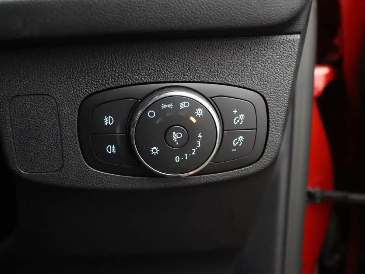 2023-ford-focus-big-22