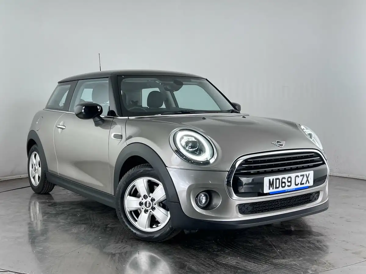 2020-mini-cooper-15-cooper-classic-hatchback-3d-big-30