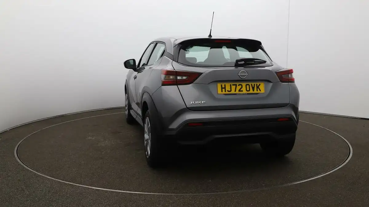 2022-nissan-juke-10-dig-t-acenta-dct-big-51