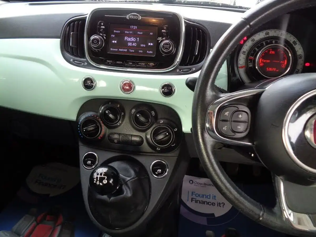 2017-fiat-500-12-lounge-big-11