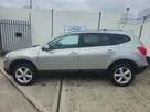 2009-nissan-qashqai2-16-acenta-small-1
