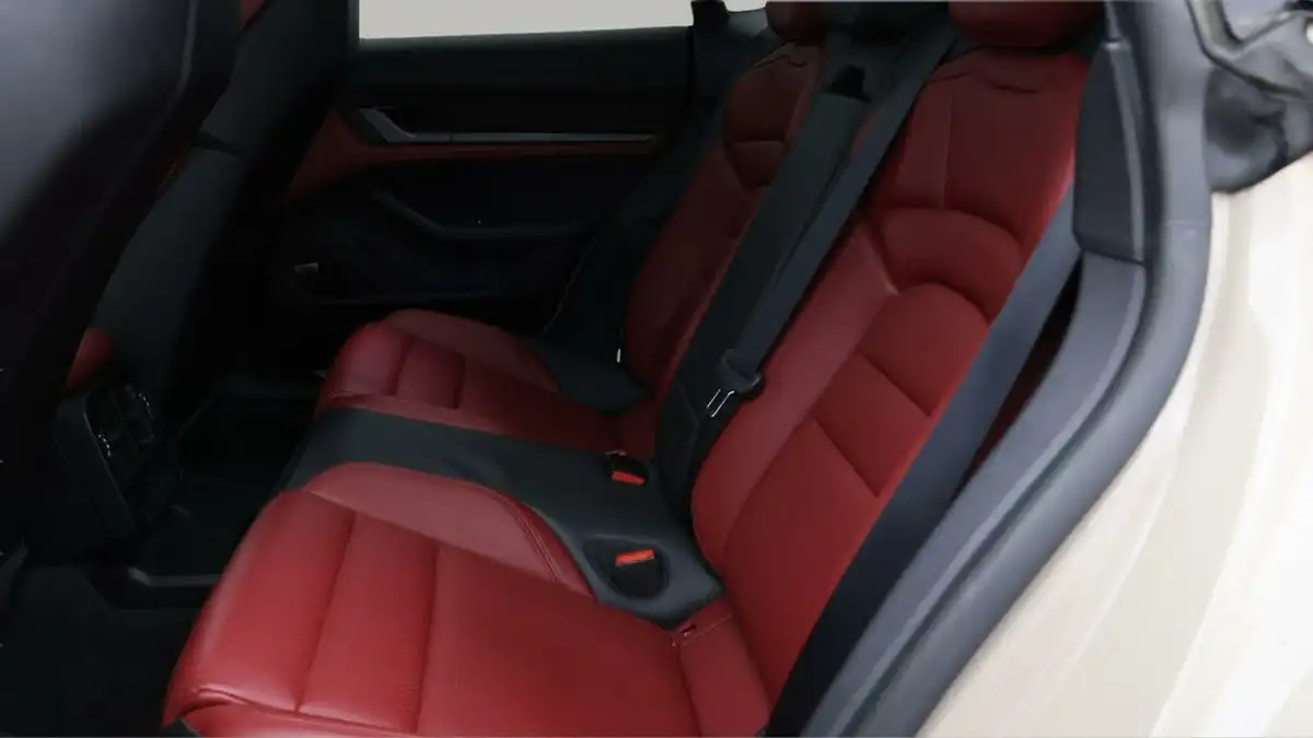 2021-porsche-taycan-e-4s-571ps-performance-battery-plus-big-15