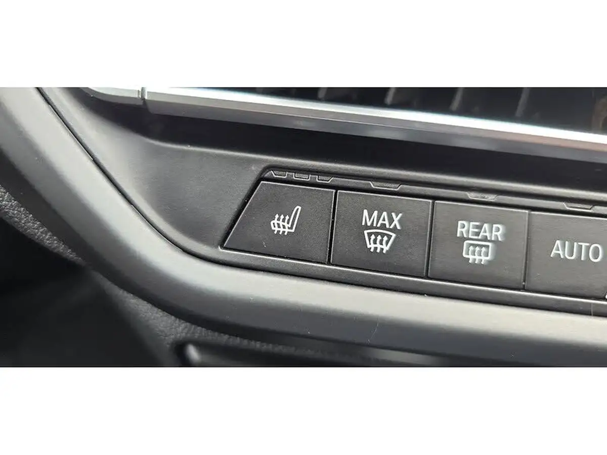 2020-bmw-1-series-20td-118d-m-sport-big-13