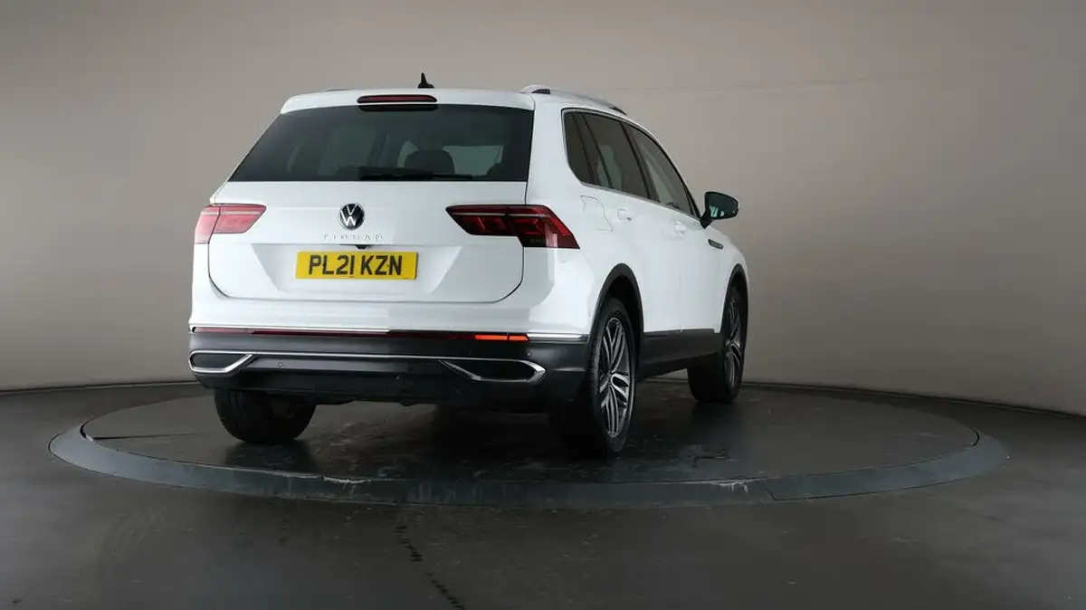 2021-volkswagen-tiguan-15-tsi-elegance-big-62